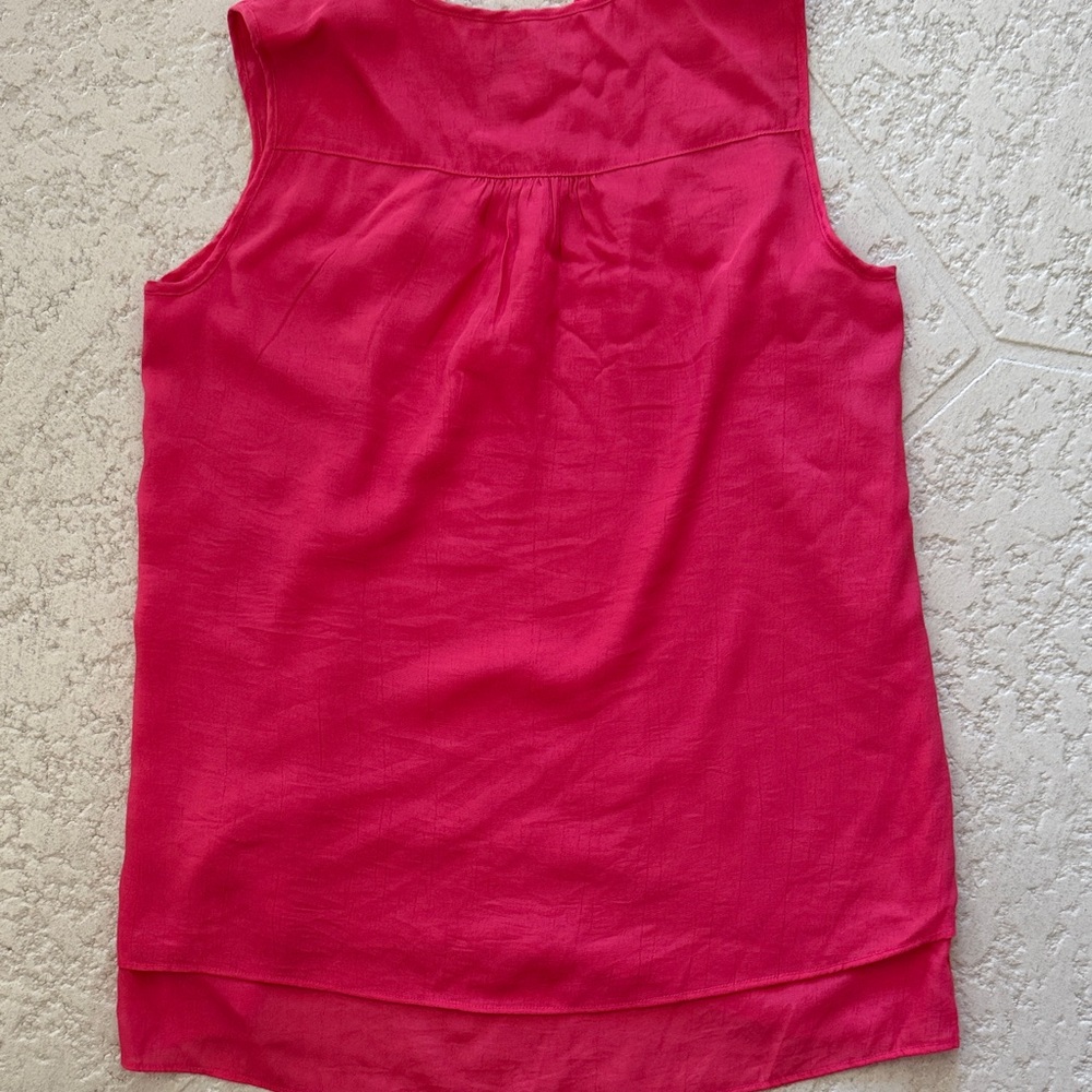 Cynthia Rowley Vibrant Red V-Neck Blouse - Picture 6 of 6